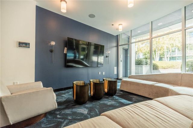 44 PEACHTREE NE Place 1030, Atlanta, GA 30309