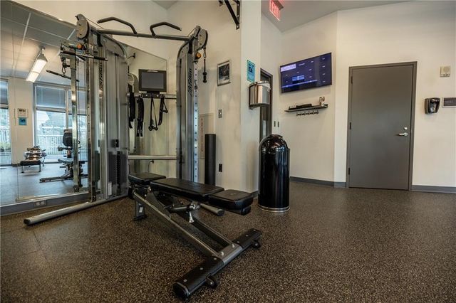 44 PEACHTREE NE Place 1030, Atlanta, GA 30309