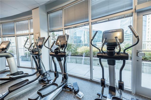 44 PEACHTREE NE Place 1030, Atlanta, GA 30309