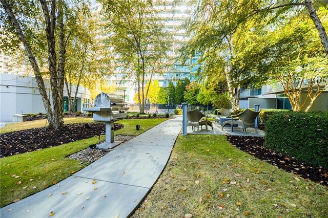 44 PEACHTREE NE Place 1030, Atlanta, GA 30309