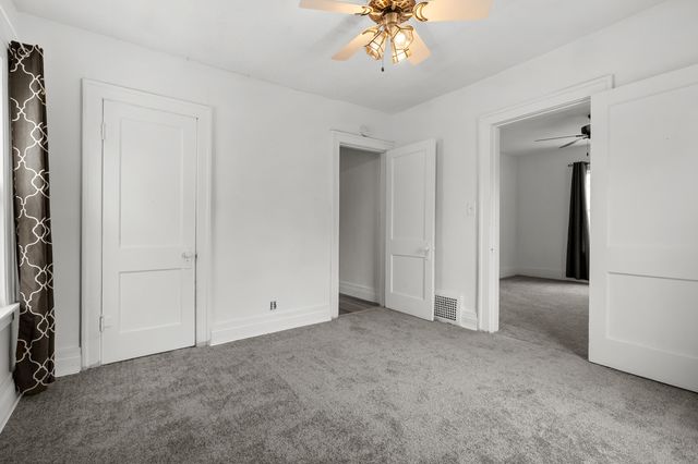 1314 Clinton Avenue, Kalamazoo, MI 49001