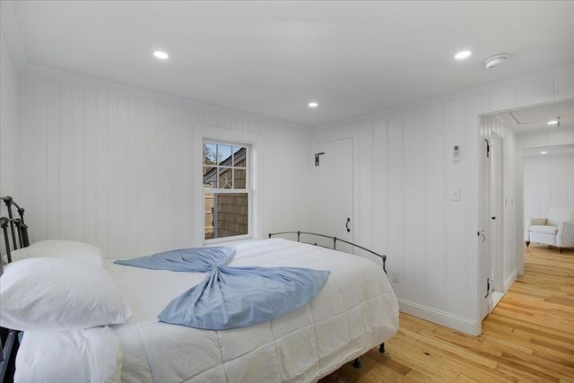 12 Blueberry Ln, Dennis, MA 02639