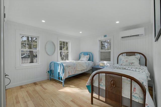 12 Blueberry Ln, Dennis, MA 02639