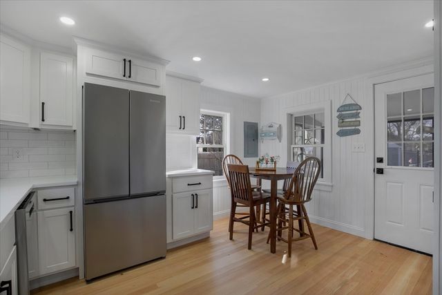 12 Blueberry Ln, Dennis, MA 02639