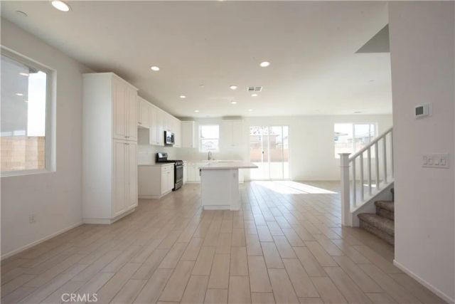 12574 Hanna Court, Victorville, CA 92392