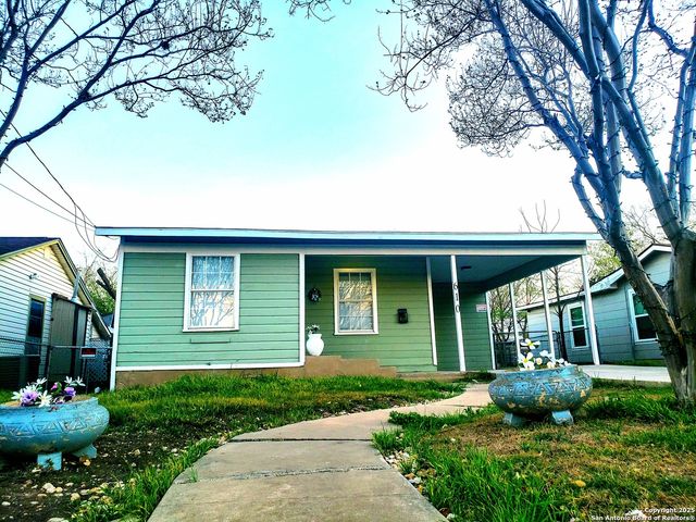 610 El Monte, San Antonio, TX 78212