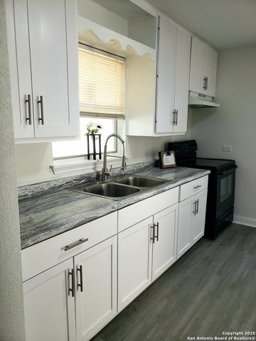 610 El Monte, San Antonio, TX 78212