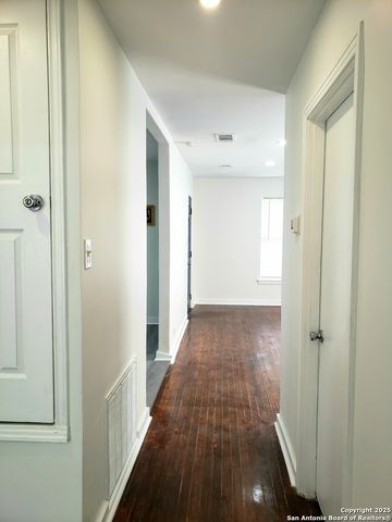 610 El Monte, San Antonio, TX 78212