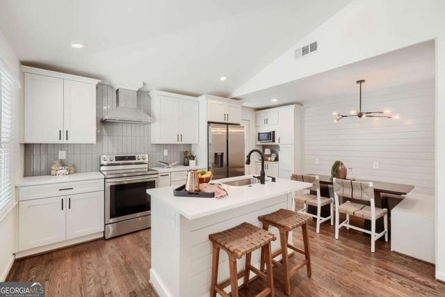 250 Holly Road NW, Atlanta, GA 30314