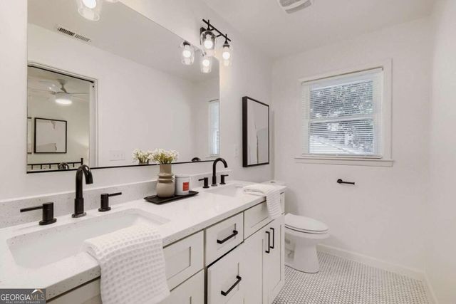 250 Holly Road NW, Atlanta, GA 30314