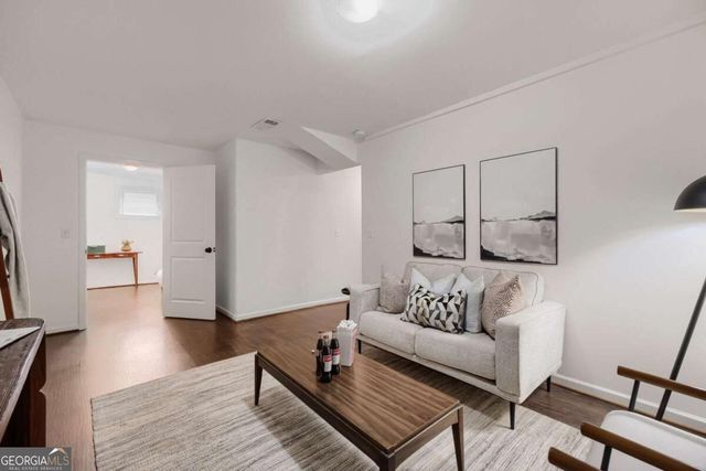 250 Holly Road NW, Atlanta, GA 30314