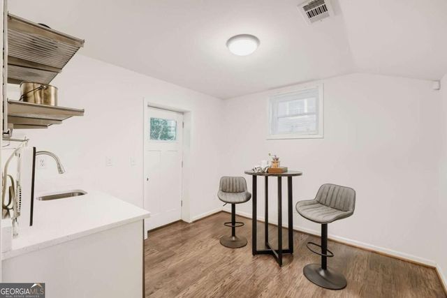 250 Holly Road NW, Atlanta, GA 30314