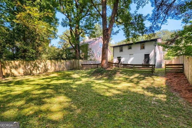 250 Holly Road NW, Atlanta, GA 30314