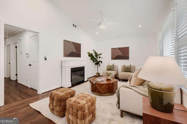 250 Holly Road NW, Atlanta, GA 30314