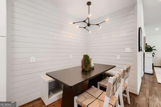 250 Holly Road NW, Atlanta, GA 30314