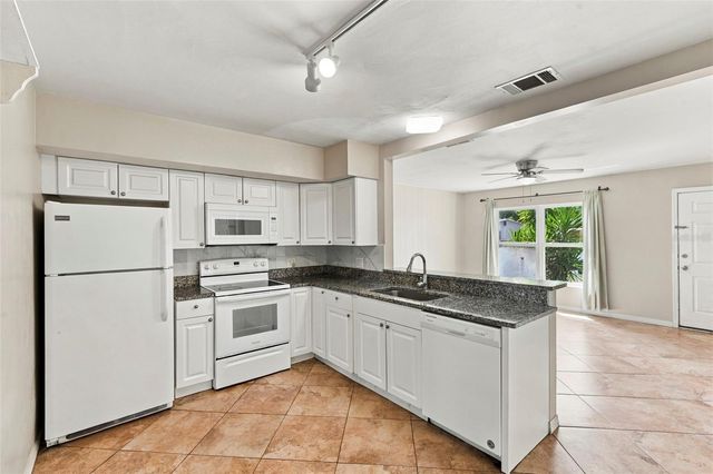 4927 DRIFT TIDE DRIVE, New Port Richey, FL 34652