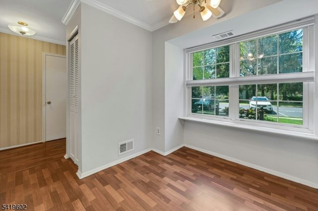 60 Woodward Ln, Bernards Twp., NJ 07920