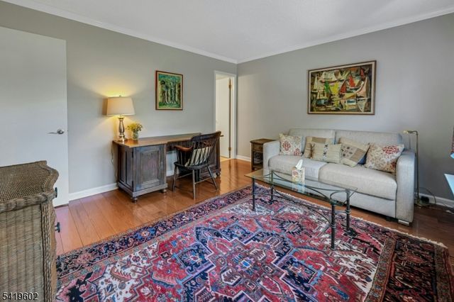 60 Woodward Ln, Bernards Twp., NJ 07920