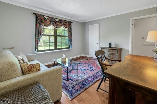 60 Woodward Ln, Bernards Twp., NJ 07920