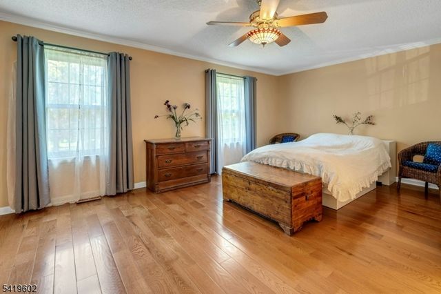 60 Woodward Ln, Bernards Twp., NJ 07920