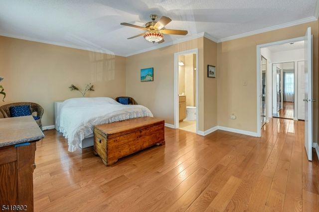 60 Woodward Ln, Bernards Twp., NJ 07920