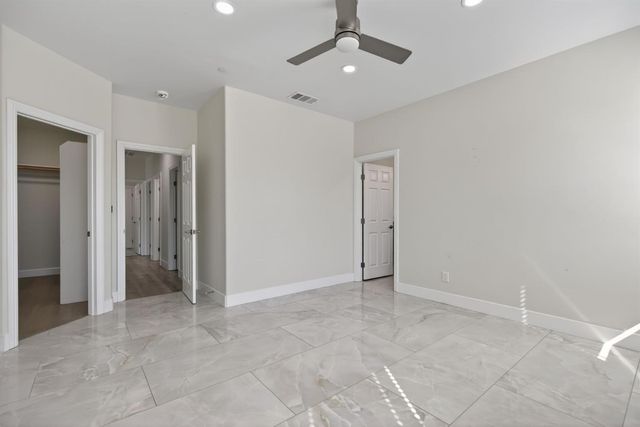 5955 Cortes Ct, Sacramento, CA 95824