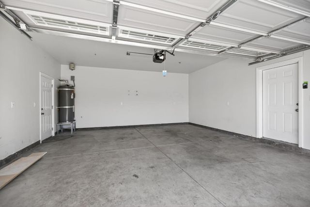 5955 Cortes Ct, Sacramento, CA 95824