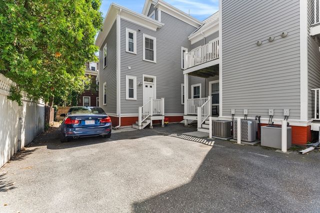 66 Essex Street 1, Salem, MA 01970