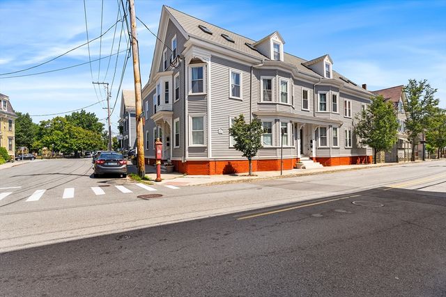 66 Essex Street 1, Salem, MA 01970