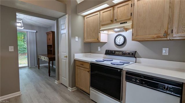 1311 Eagles Trace Path Apt A, Chesapeake, VA 23320