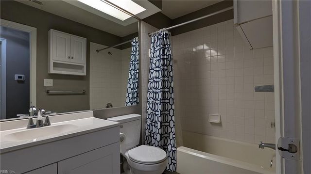 1311 Eagles Trace Path Apt A, Chesapeake, VA 23320