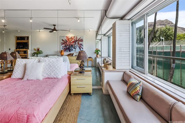 2895 Kalakaua Avenue 206, Honolulu, HI 96815