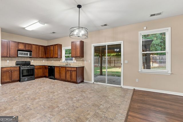 7174 Flagstone Place, Union City, GA 30291
