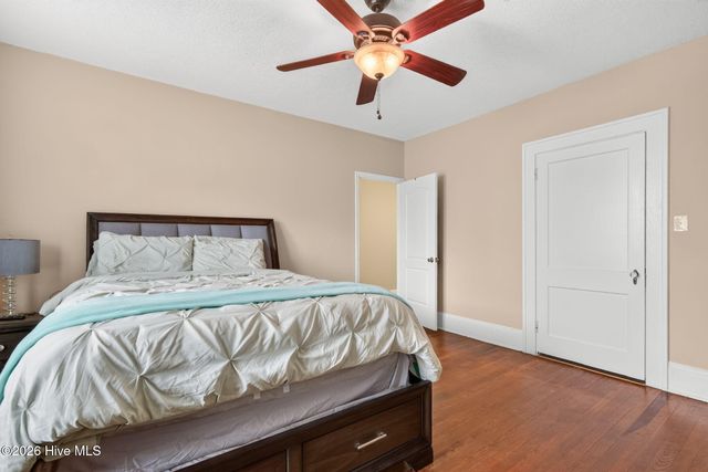 301 E Divine Street, Dunn, NC 28334