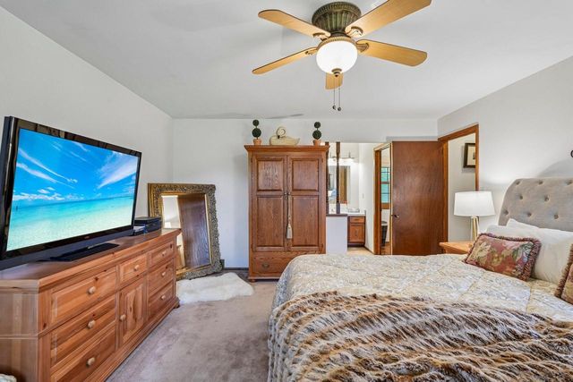 W326S7751 Squire LANE, Mukwonago, WI 53149