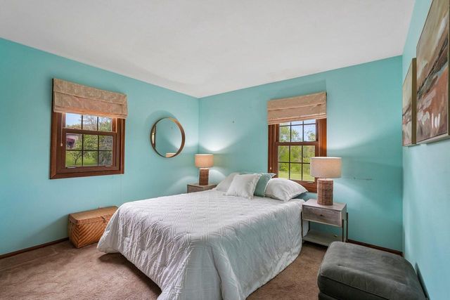 W326S7751 Squire LANE, Mukwonago, WI 53149