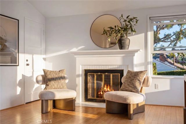 1403 N Bayfront, Newport Beach, CA 92662