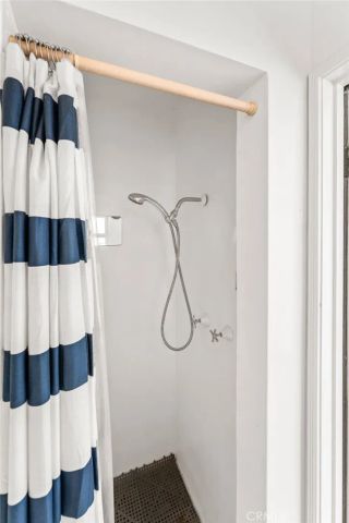 1403 N Bayfront, Newport Beach, CA 92662