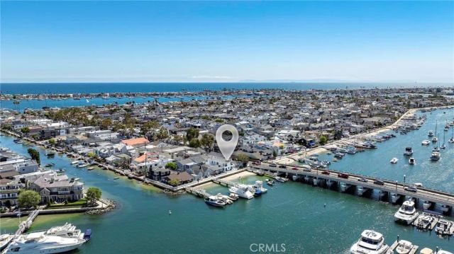 1403 N Bayfront, Newport Beach, CA 92662