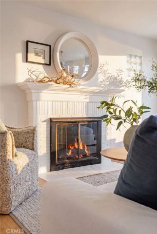 1403 N Bayfront, Newport Beach, CA 92662