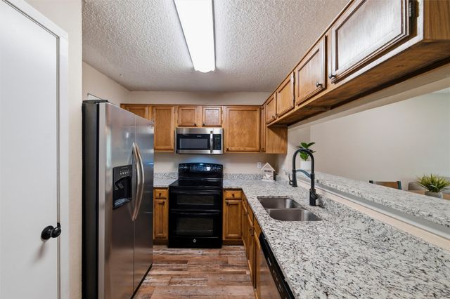 143 Winchester Drive, Euless, TX 76039