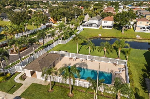 637 KENSINGTON LAKE CIRCLE, Brandon, FL 33511