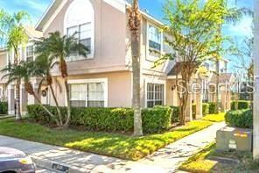 637 KENSINGTON LAKE CIRCLE, Brandon, FL 33511