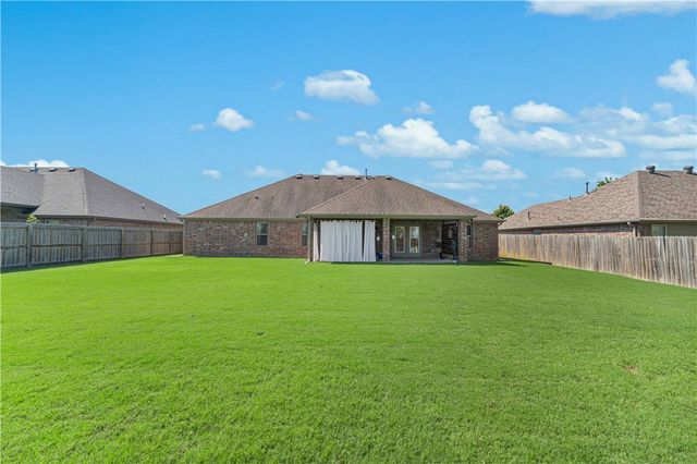 1508 Parkside Circle, Cave Springs, AR 72718