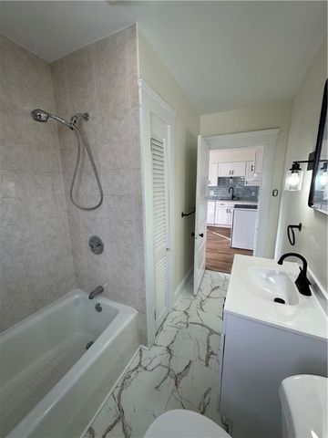 2 Ann Street 2, North Providence, RI 02904