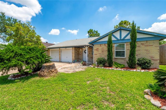 2007 Cannonade Drive, Pasadena, TX 77503