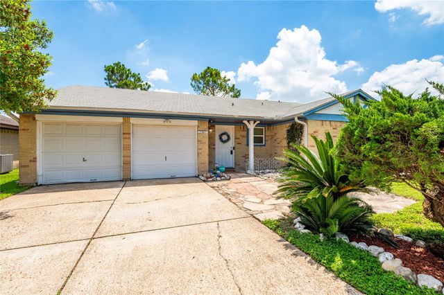 2007 Cannonade Drive, Pasadena, TX 77503