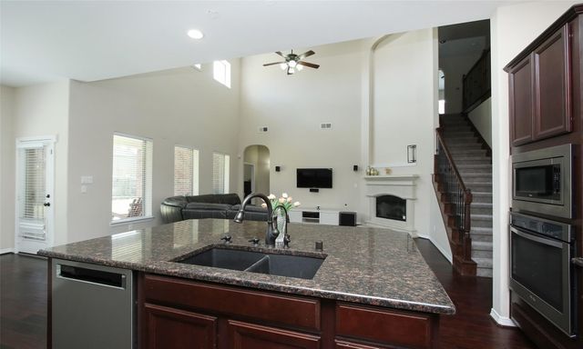 27019 Drybank Creek Lane, Fulshear, TX 77494