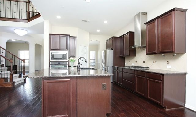 27019 Drybank Creek Lane, Fulshear, TX 77494