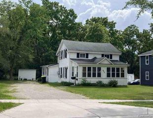 804 S Clay Street, Greenville, MI 48838